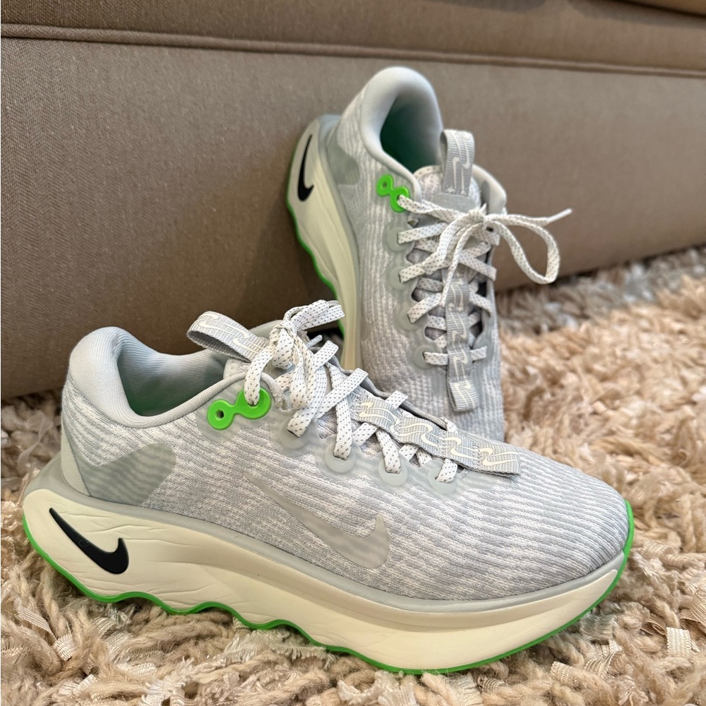 Nike White and Green Athletic Shoes